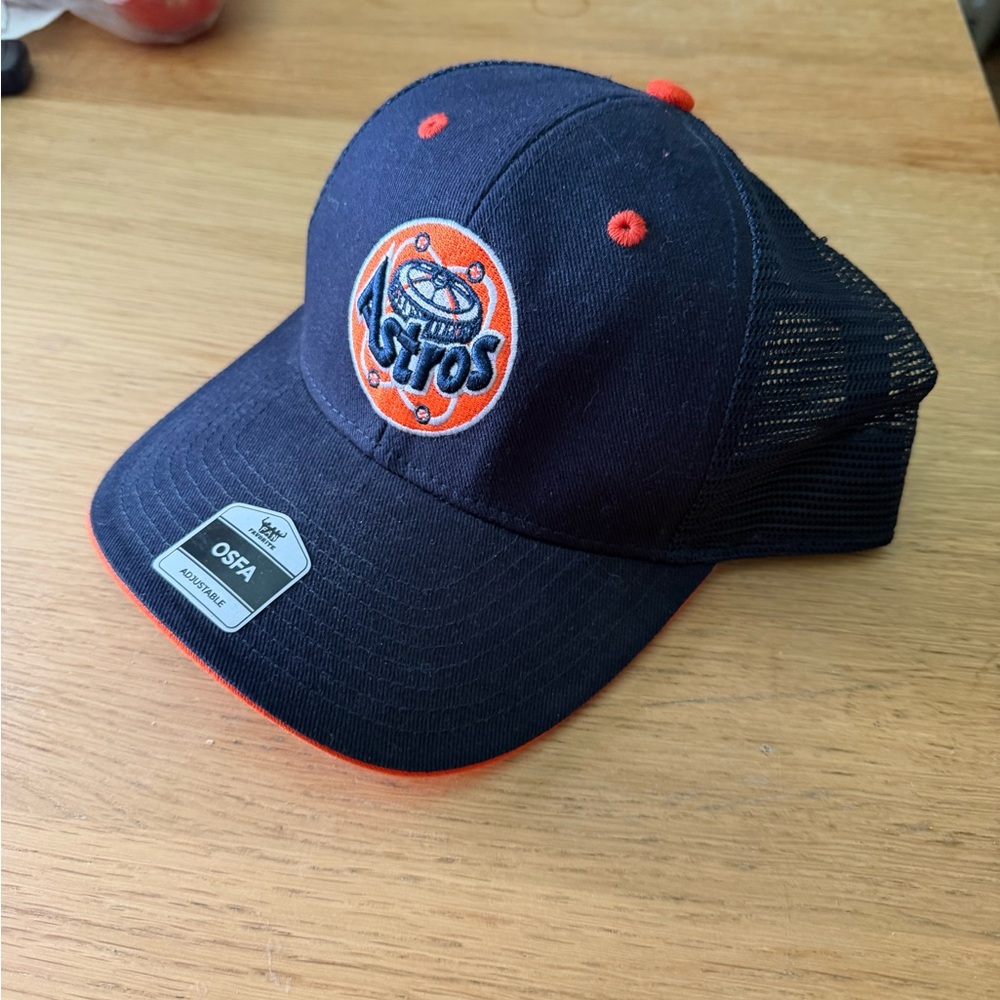 Astros Mesh Trucker Hat - Adjustable Snapback